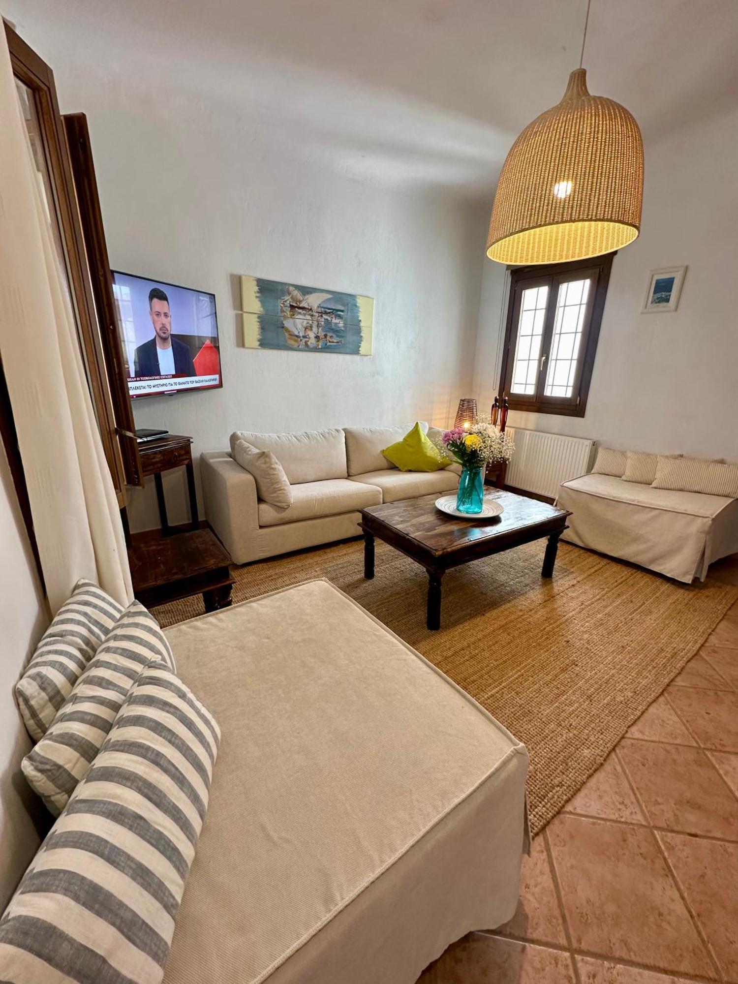 Divers House Agrari  Dış mekan fotoğraf